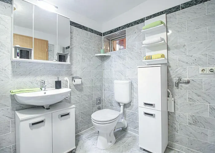 Kaltenborn Apartment *