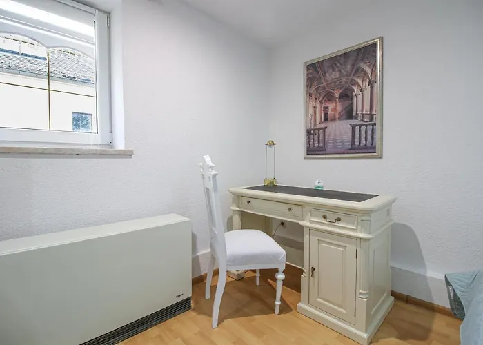 Kaltenborn Apartment